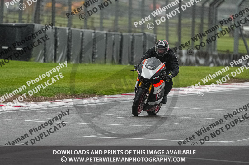 donington no limits trackday;donington park photographs;donington trackday photographs;estoril;event digital images;motorbikes;no limits;no limits trackdays;peter wileman photography;portugal;trackday;trackday digital images;trackday photos